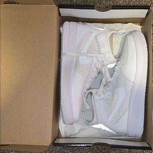 W Air Force 1 Ultraforce Mid